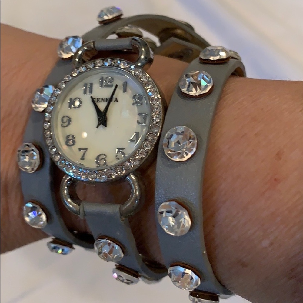 Grey wrap watch